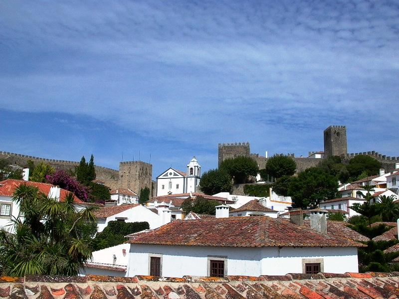 Vila de Óbidos: cenário proporciona retorno aos primórdios lusitanos 
